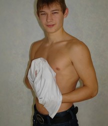 Desmond (russian boy) 59ebdf10188eb.jpg