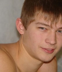 Desmond (russian boy) 59ebdf9f0cc02.jpg