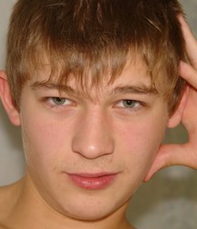 Desmond (russian boy) 59ebdfc20e601.jpg