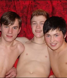 Made in Russia: Adrian, Rostik and Vladik 2 59fd5c5e0c813.jpg