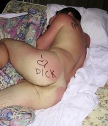 In the bed 5a2c38c1a4d6a.jpg