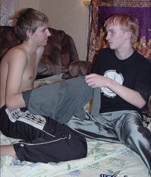 Made in Russia: Jenia and Kuzma 5a39458887928.jpg
