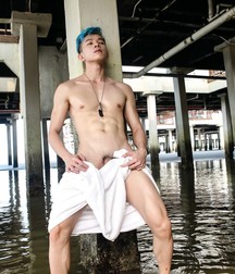Asian gay boy 5a4943cc131d7.jpg