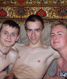 Made in Russia: Kolya, Novak and Onix 5a4ae7b87800a.jpg