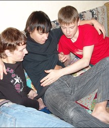 Made in Russia: Maksim, Marco and Ura 5a65b67d72a40.jpg
