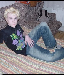 Made In Russia: Rostik (solo) 5b1c9ee491b9c.jpg
