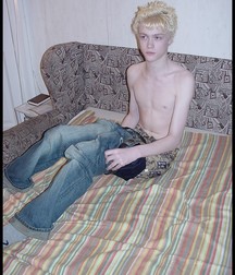 Made In Russia: Rostik (solo) 5b1c9fba8c30f.jpg