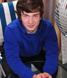 Elliot 5b3f70b3b3c74.jpg