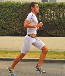 Sport lycra shorts and bulges 5b413060ed358.jpg