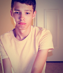 Cory (amateur uk twink) 5ba6de424113a.jpg