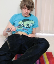 Josh 5bb79fff3a9cb.jpg