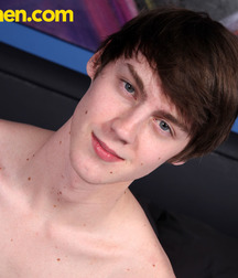 Elijah White 5bb7ed2115e80.jpg