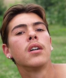 Stoyan 5bb7ef25ee34f.jpg
