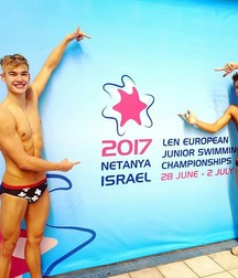 Speedo & bulges 5bbae2782dd0e.jpg