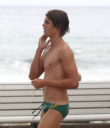 Speedo & bulges 5bbae2f0622e3.jpg