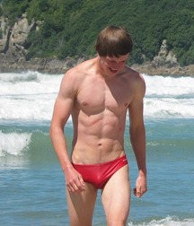Speedo & bulges 5bbae2f8a75f7.jpg