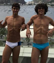 Speedo & bulges 5bbae302d7e42.jpg
