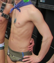 Speedo & bulges 5bbae3353fa56.jpg