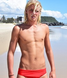 Speedo & bulges 5bbae342180ce.jpg