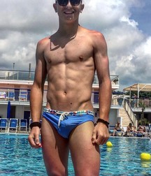 Speedo & bulges 5bbae3627de6f.jpg