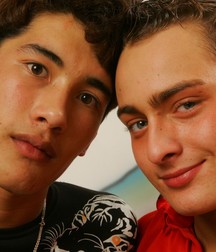 Mike & Lee 5bc653f99d2b2.jpg