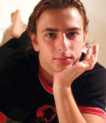 Alejandro (Latino) 5bc65992a8b1c.jpg