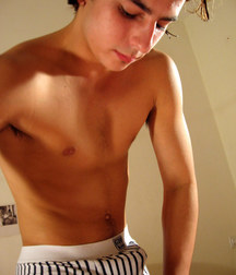 Alejandro (Latino) 5bc659b63d72d.jpg