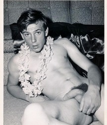 Vintage American Twinks 1 5bf2f97cae1a5.jpg