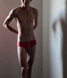 Speedo Twinkz Illustrated 5cbf39bfe6d23.jpg