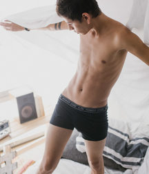 Underwear World 5cc0f66d7b8d4.jpg