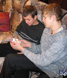 Made in Russia: Rodion & Sergei 5ccfc2a50f6d3.jpg
