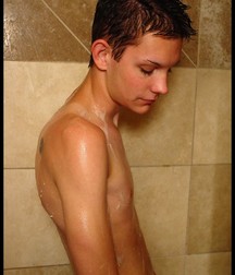 Logan 5cd39aa05883e.jpg