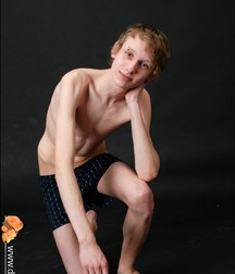 Assorted Cute Twinks 5cd80ecf3a47f.jpg