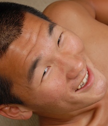 Tommy: asian boy 5cd813c4cc843.jpg