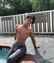 Assorted Hot Boyz 5ce737c5a94f5.jpg