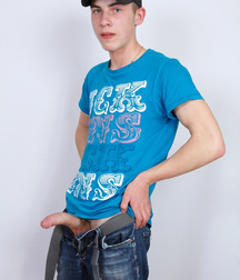 Aaric 5d199942c84a8.jpg