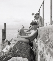 Present & Past Twinks 1 5d2addd561c84.jpg