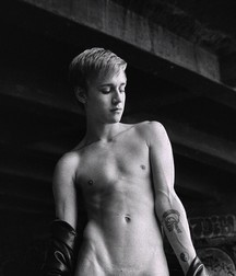 Present & Past Twinks 1 5d2adddd969cf.jpg