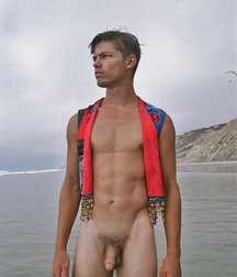 Present & Past Twinks 1 5d2ade0c5d1b8.jpg