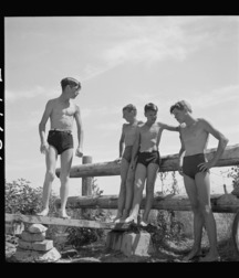 Present & Past Twinks 1 5d2ade67a4666.jpg