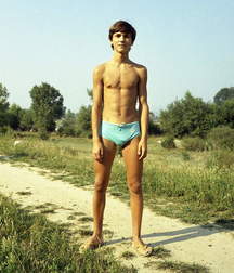 Present & Past Twinks 1 5d2ade9ca1a9f.jpg