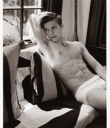 Present & Past Twinks 1 5d2adebbaab08.jpg