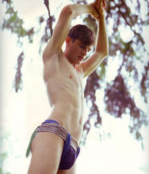 Present & Past Twinks 5d2adf6f1debd.jpg