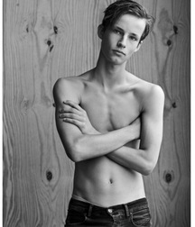 Present & Past Twinks 4 5d2bb0ebd0ac7.jpg