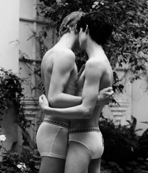 Present & Past Twinks 4 5d2bb1126fb3f.jpg