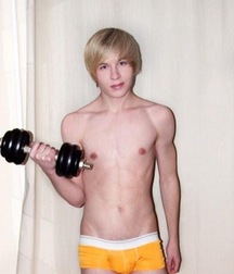  Present & Past Twinks 5 5d2bc31096f85.jpg