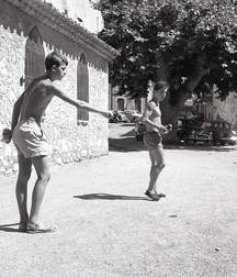  Present & Past Twinks 5 5d2bc32196946.jpg