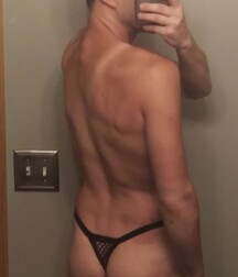 love thongs 60d8c2c84ca3c.jpg