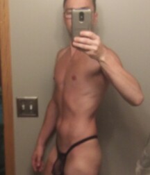 love thongs 60d8c2e1bb339.jpg