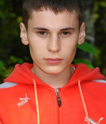 Taylor - Handsome Straight Teen Boy Porn Outdoors